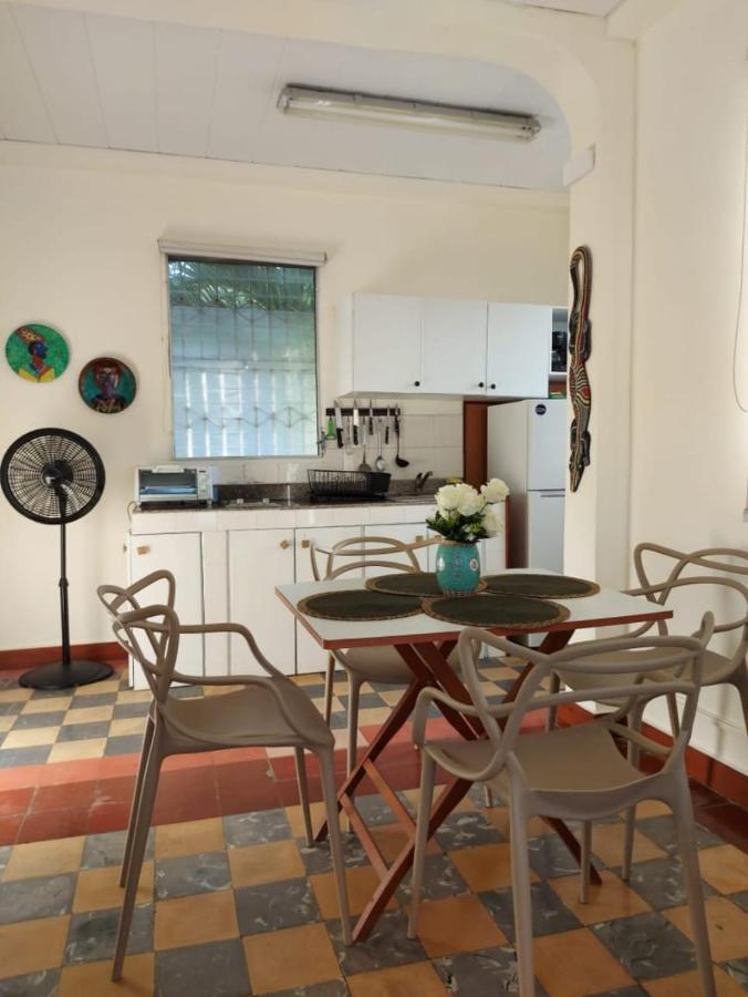 Casa Congo & Casa Rayo Verde - Restaurante - Galeria De Arte Портобело Екстериор снимка